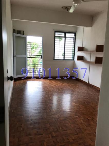 Richards Avenue (D19), Terrace #149577282